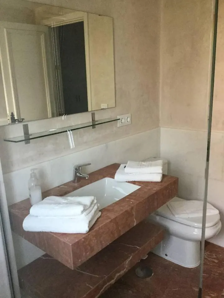 Apartamentos Rg Conde De Ibarra Con Garaje Seville
